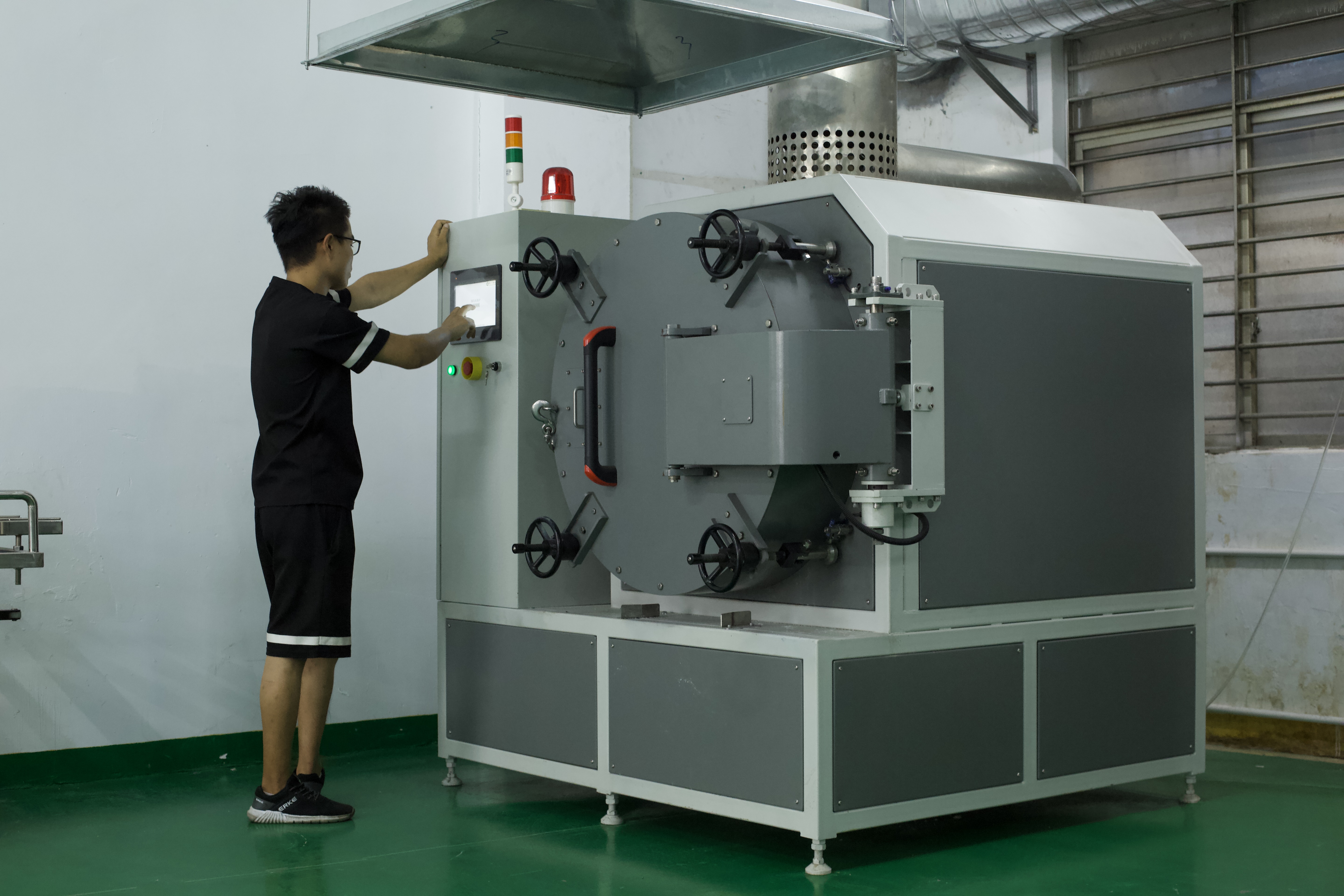 Degreasing furnace
