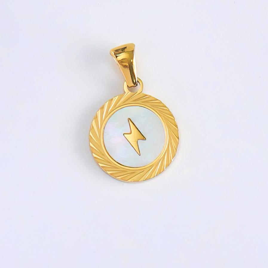 长度17.7mmx宽度15mmx厚度1.8mm